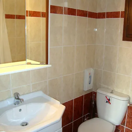 Aparthotel Enalion 2*
