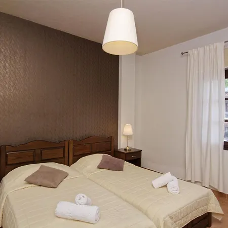 Aparthotel Enalion 2*