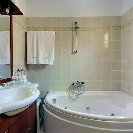Enalion Aparthotel Kala Nera