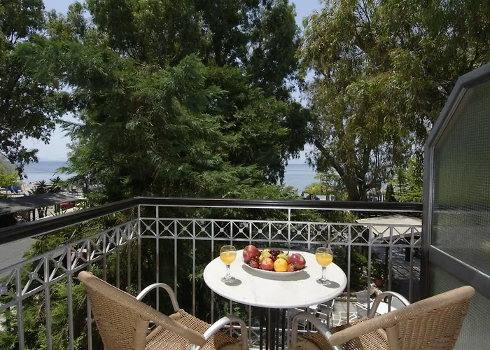 Aparthotel Enalion Kala Nera