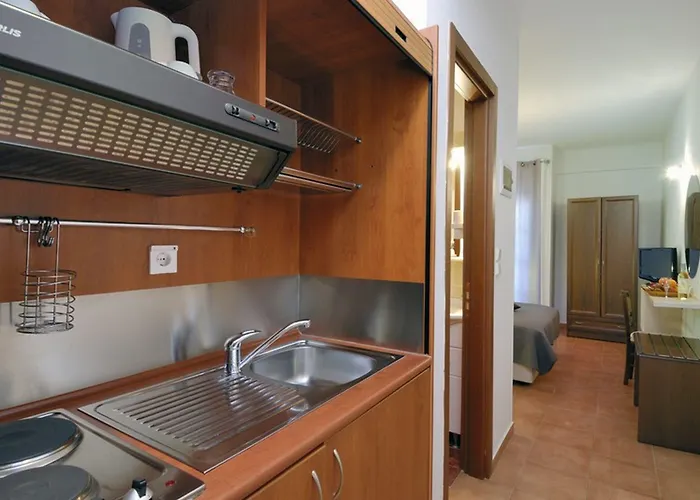 Enalion Aparthotel 2*