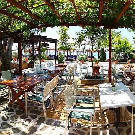 Aparthotel Enalion 2*